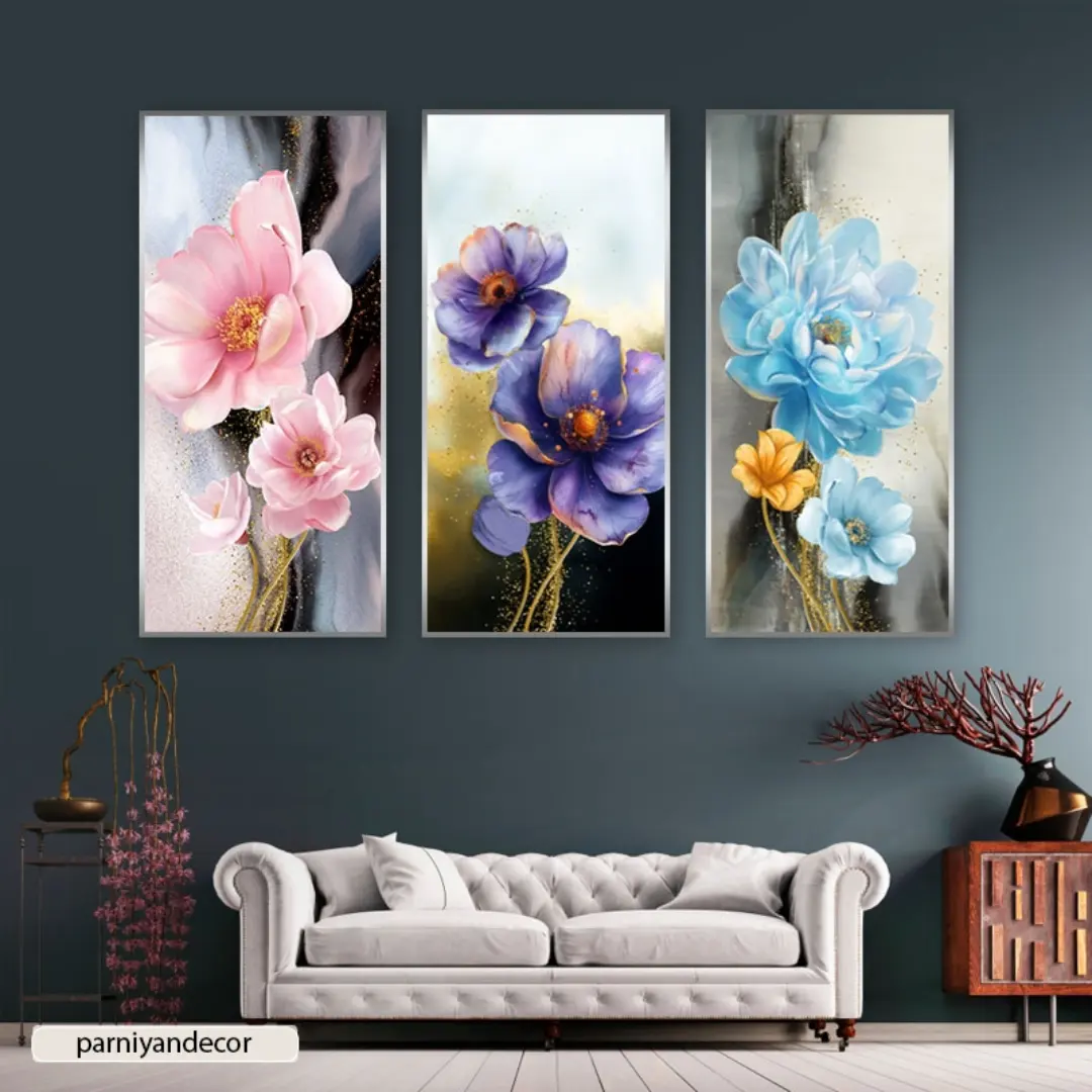 چاپ تابلو دکوراتیو ست سه تکه با طرح گل های زیبا و پس زمینه آبسترکت لوکس